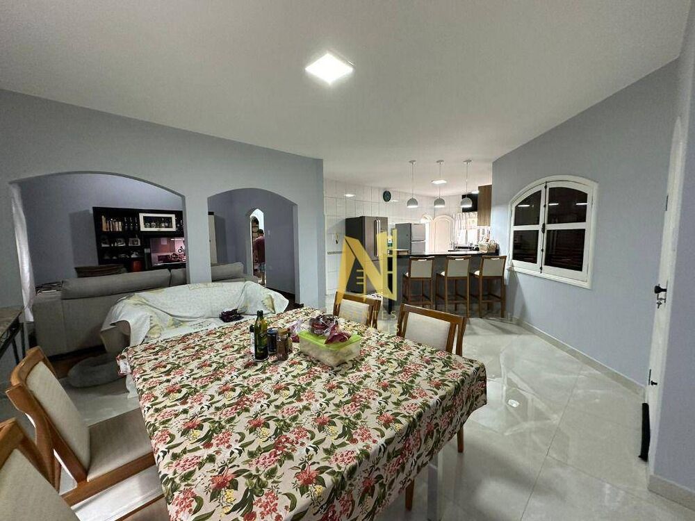 Casa, 3 quartos, 268 m² - Foto 7