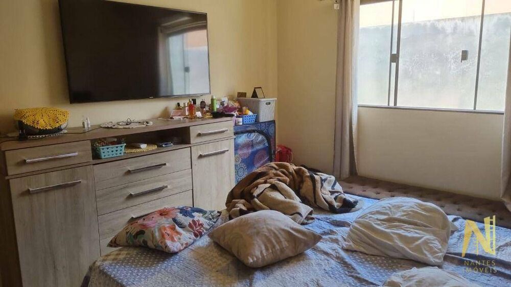Casa à venda com 3 quartos, 85m² - Foto 7