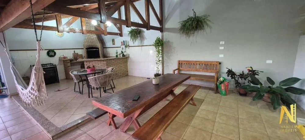 Casa, 5 quartos, 240 m² - Foto 10