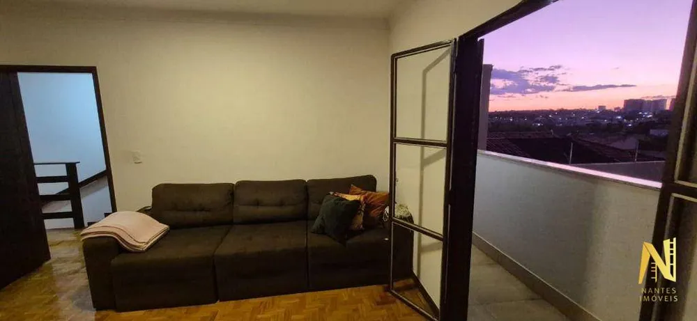 Casa, 5 quartos, 240 m² - Foto 11