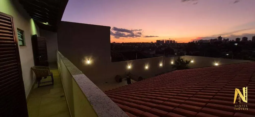 Casa, 5 quartos, 240 m² - Foto 9