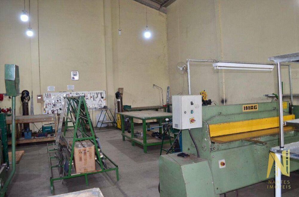 Depósito-Galpão, 200 m² - Foto 14
