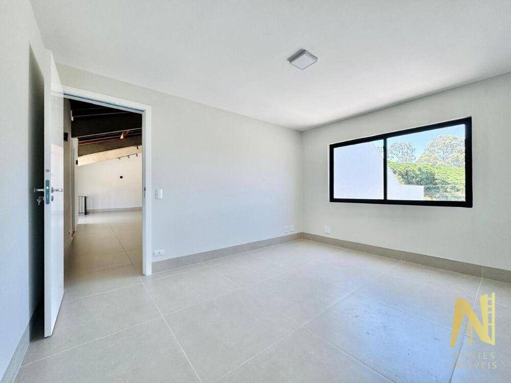 Casa, 6 quartos, 467 m² - Foto 3