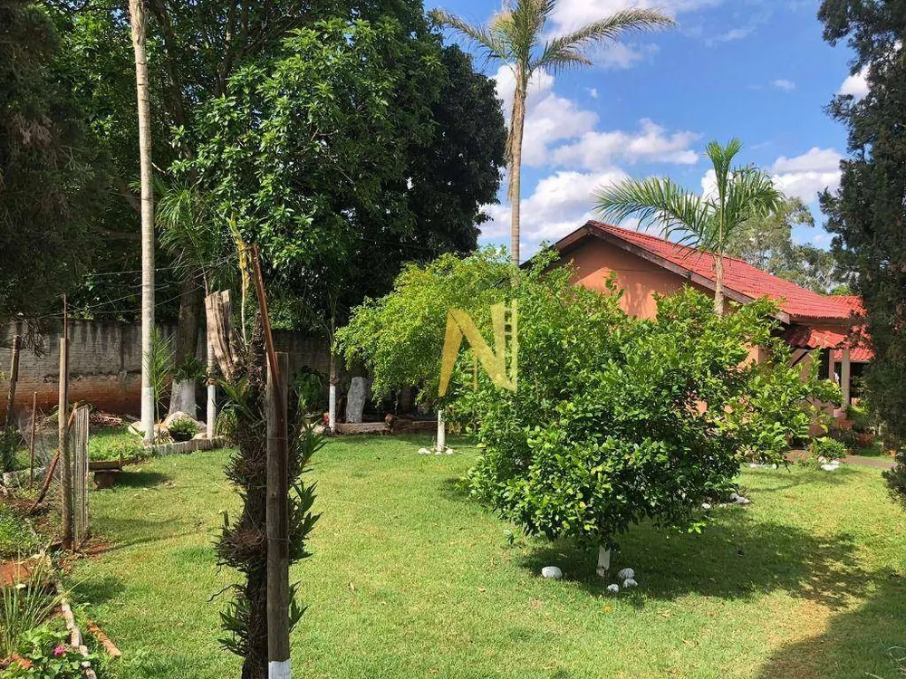 Chácara, 4 quartos, 2500 m² - Foto 2