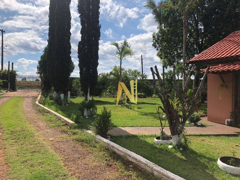 Chácara à venda com 4 quartos, 575m² - Foto 2
