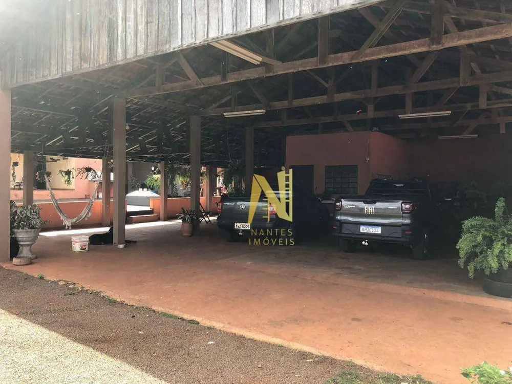 Chácara, 4 quartos, 2500 m² - Foto 10