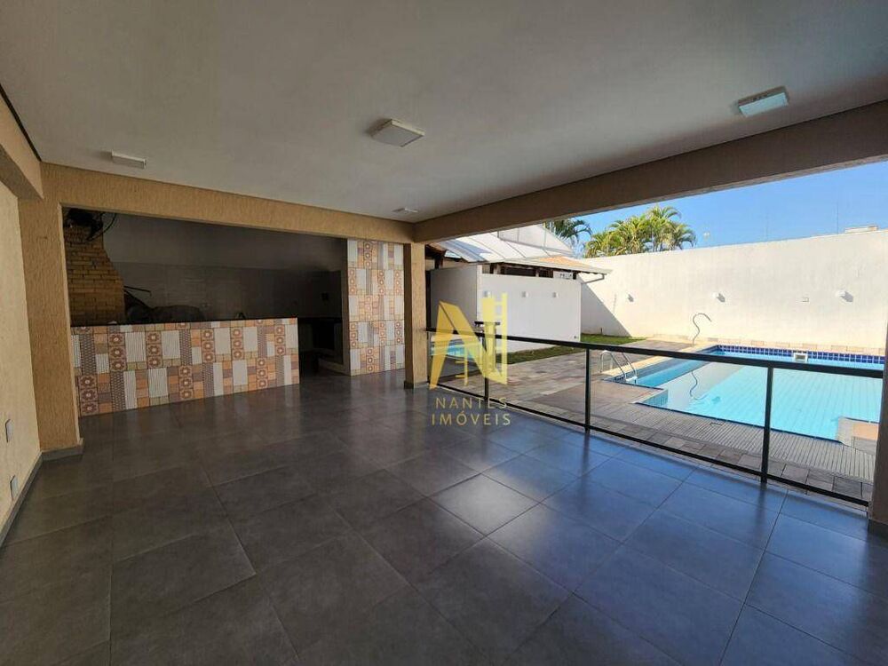 Casa, 3 quartos, 320 m² - Foto 1