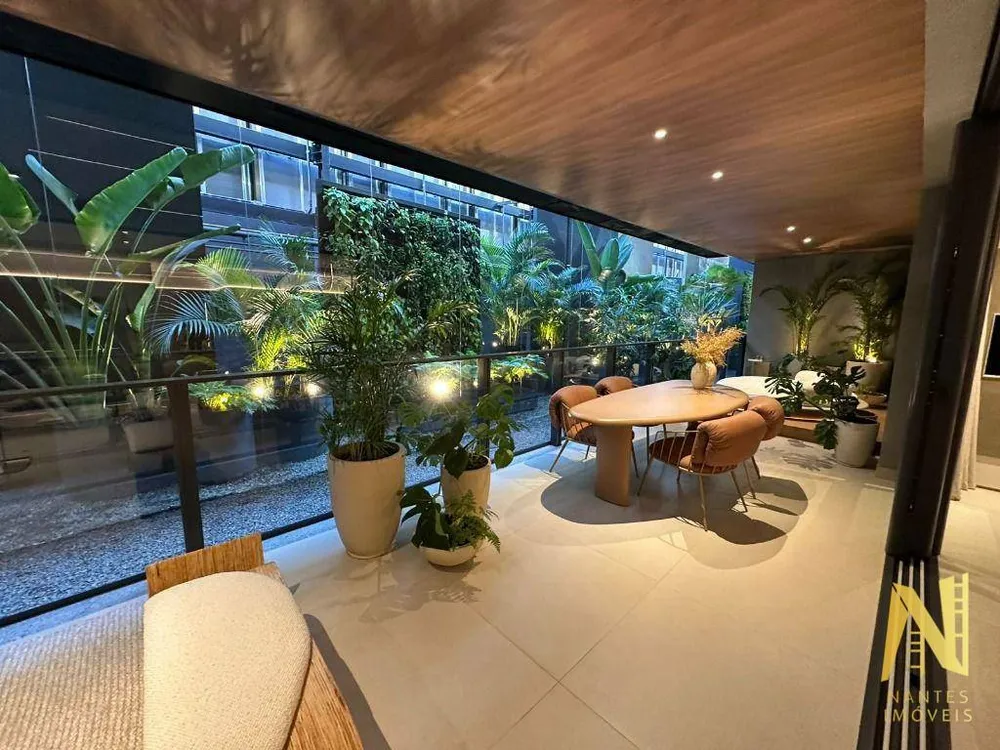 Apartamento, 3 quartos, 233 m² - Foto 4