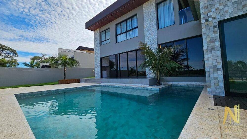Casa de Condomínio à venda com 5 quartos, 558m² - Foto 4