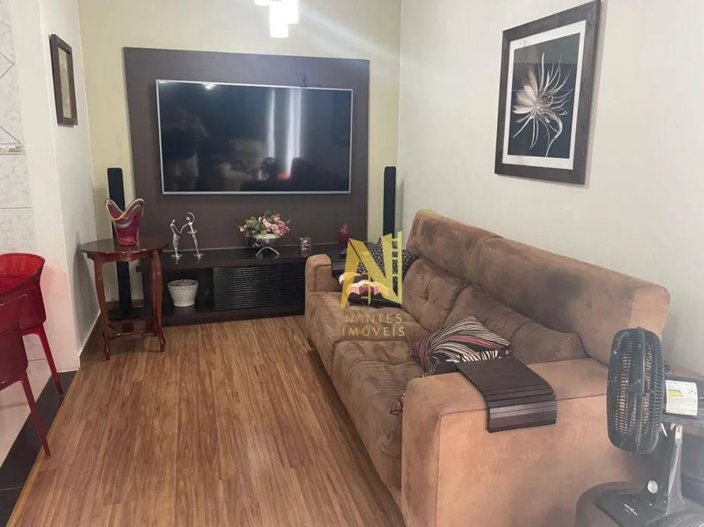 Casa, 3 quartos, 188 m² - Foto 4