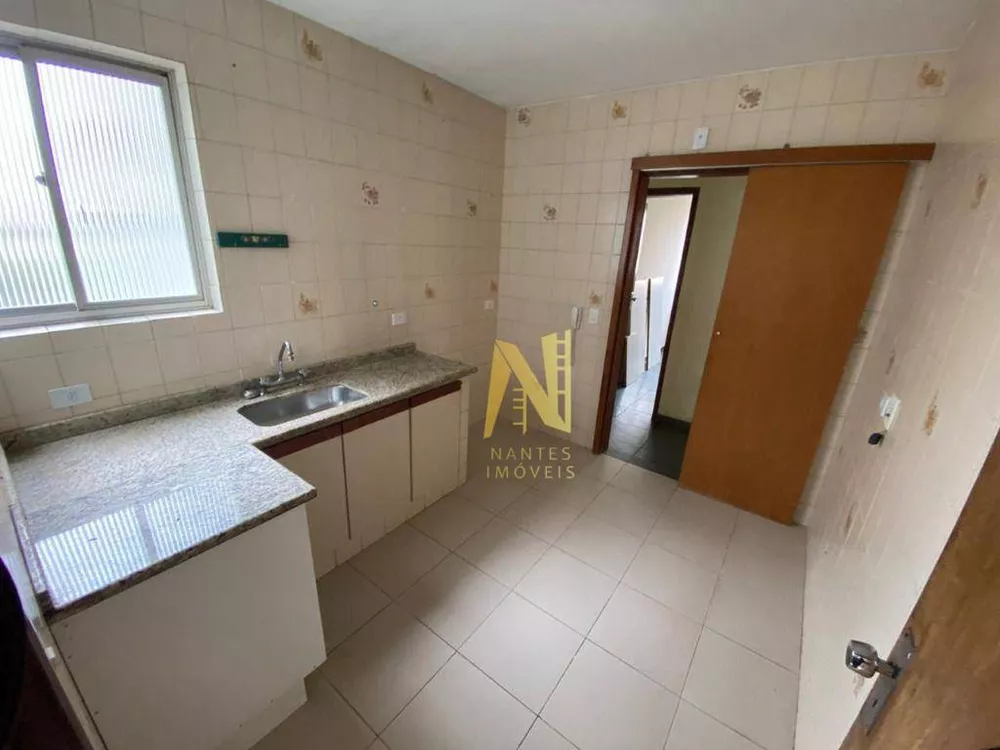 Apartamento à venda com 3 quartos, 98m² - Foto 7