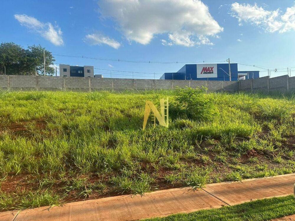 Loteamento e Condomínio, 250 m² - Foto 1