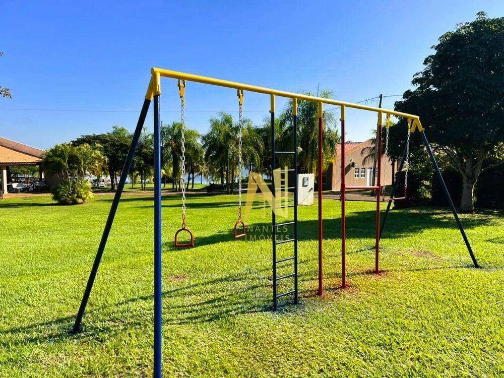 Casa de Condomínio à venda com 4 quartos, 277m² - Foto 35