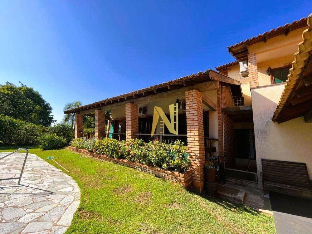Casa de Condomínio à venda com 4 quartos, 277m² - Foto 18