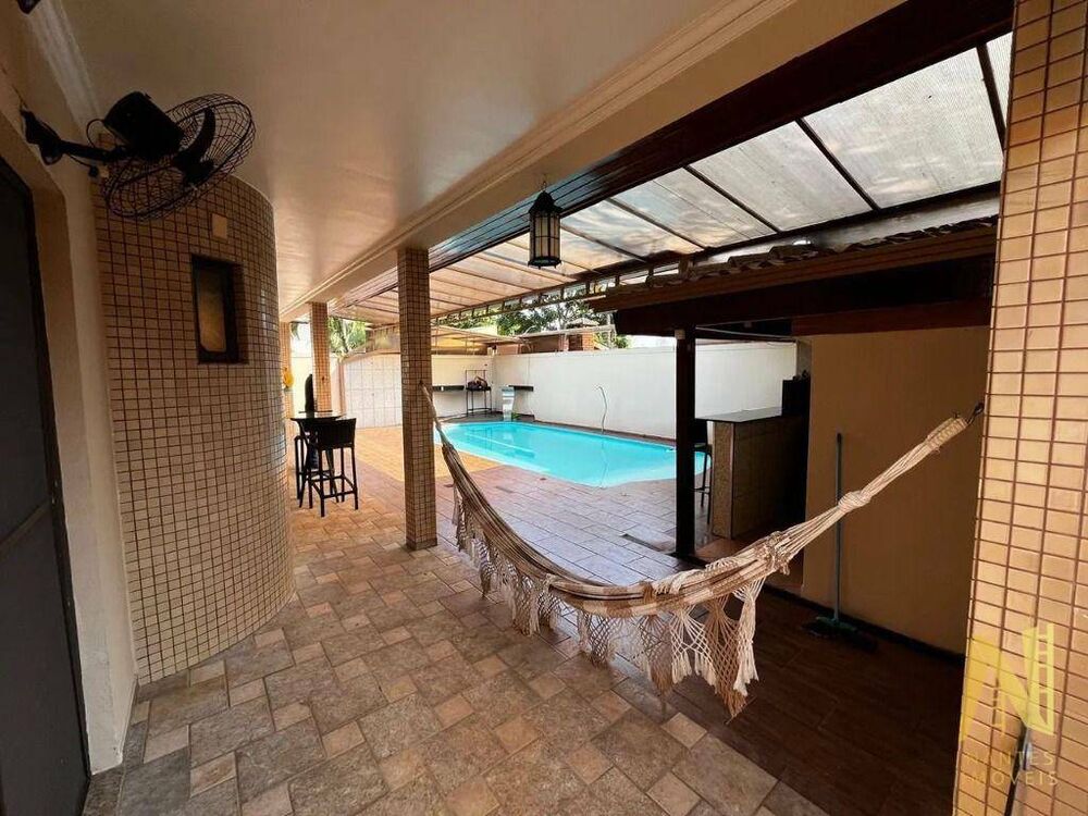 Casa, 5 quartos, 500 m² - Foto 1