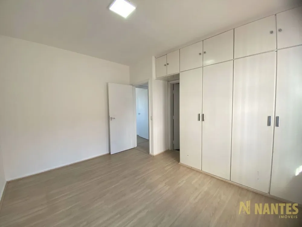 Casa, 4 quartos, 260 m² - Foto 15