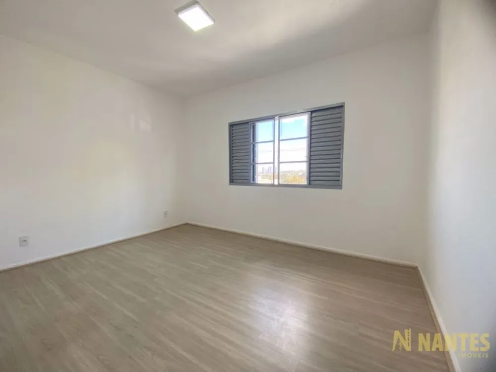 Casa, 4 quartos, 260 m² - Foto 11