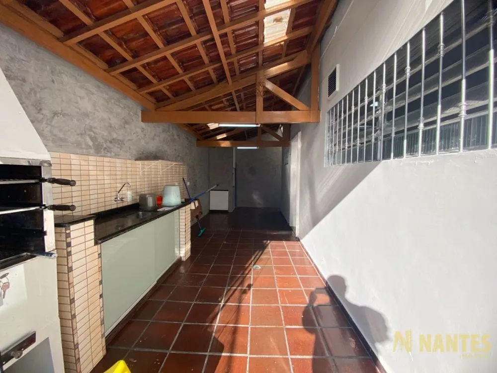 Casa, 4 quartos, 260 m² - Foto 6