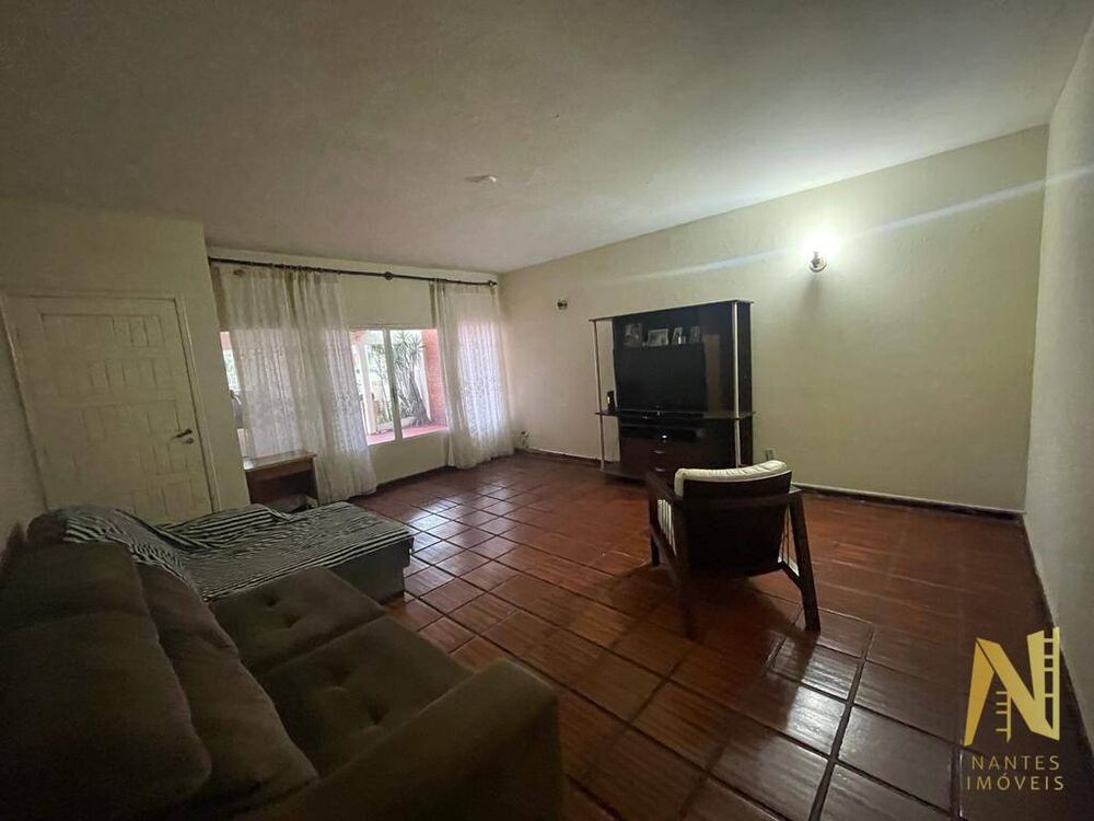 Casa, 3 quartos, 280 m² - Foto 4