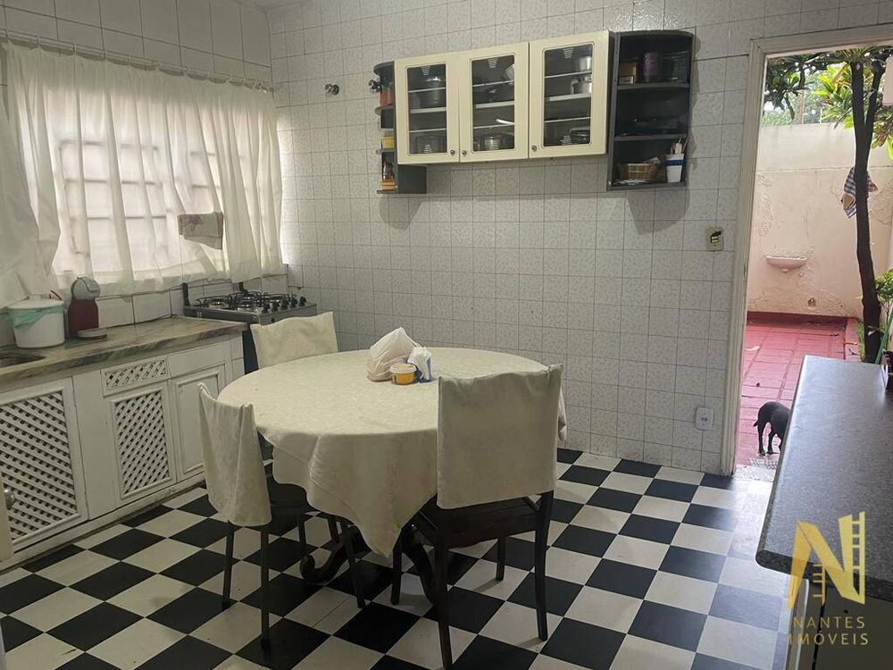 Casa, 3 quartos, 280 m² - Foto 7