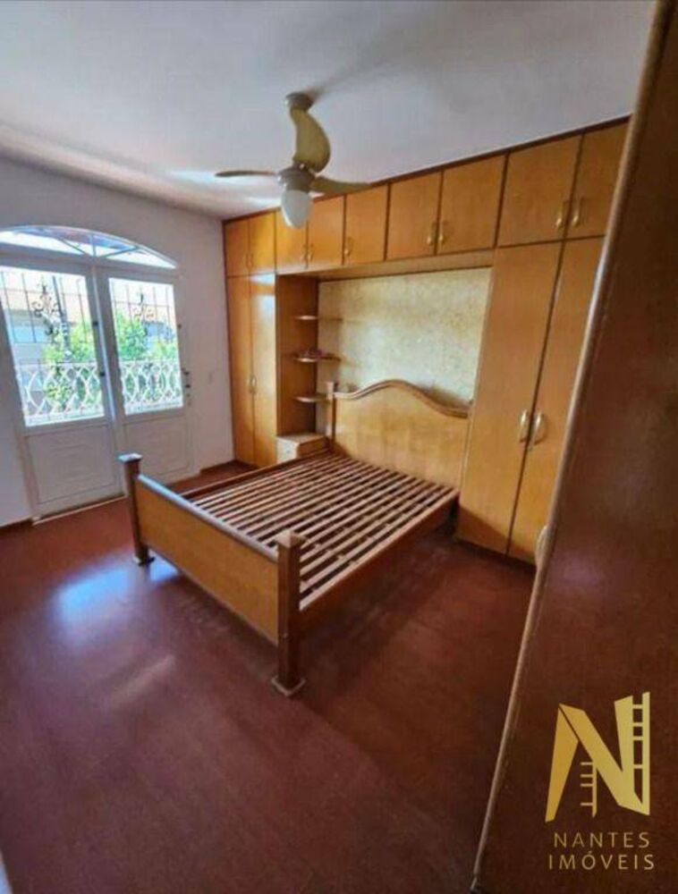 Casa, 4 quartos, 202 m² - Foto 4