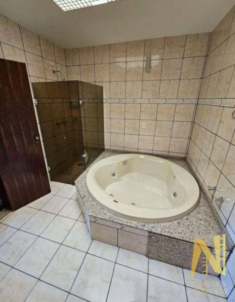 Casa, 4 quartos, 202 m² - Foto 5