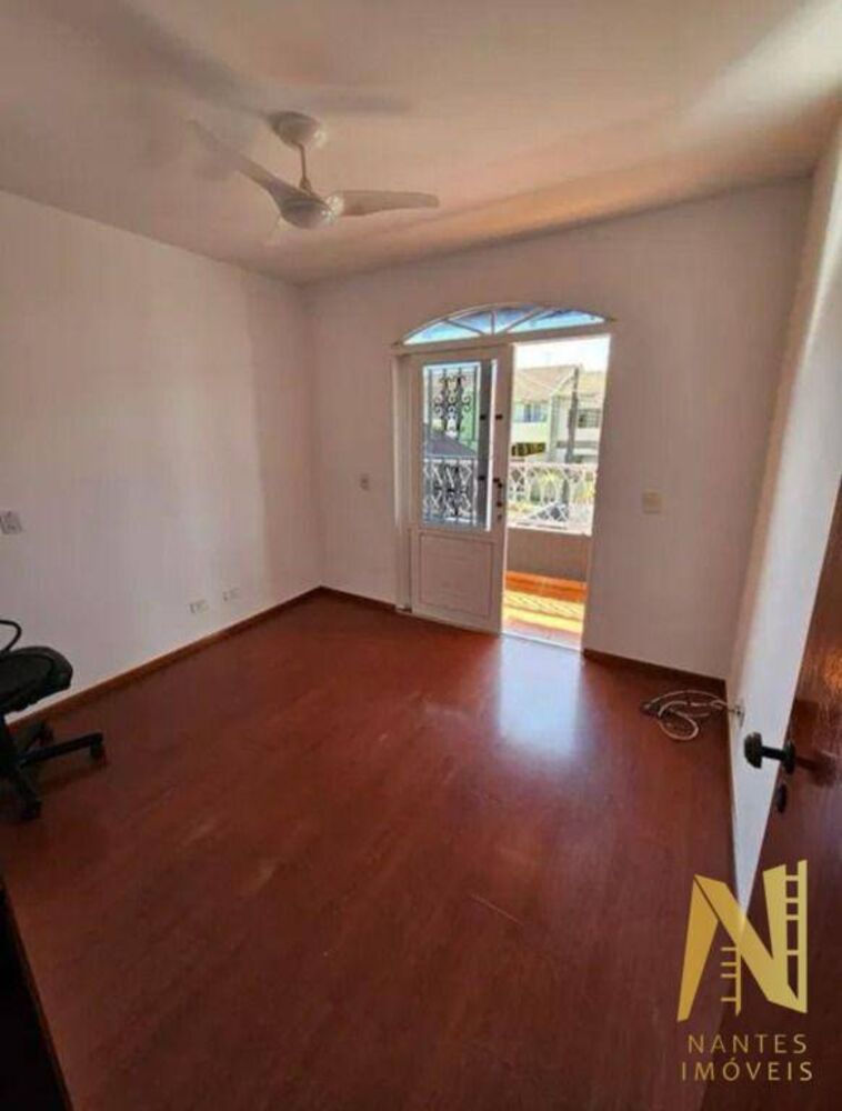 Casa, 4 quartos, 202 m² - Foto 9