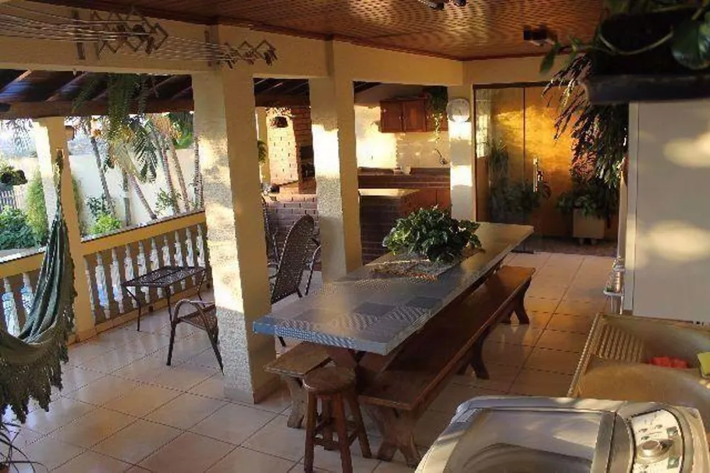 Casa, 3 quartos, 300 m² - Foto 4