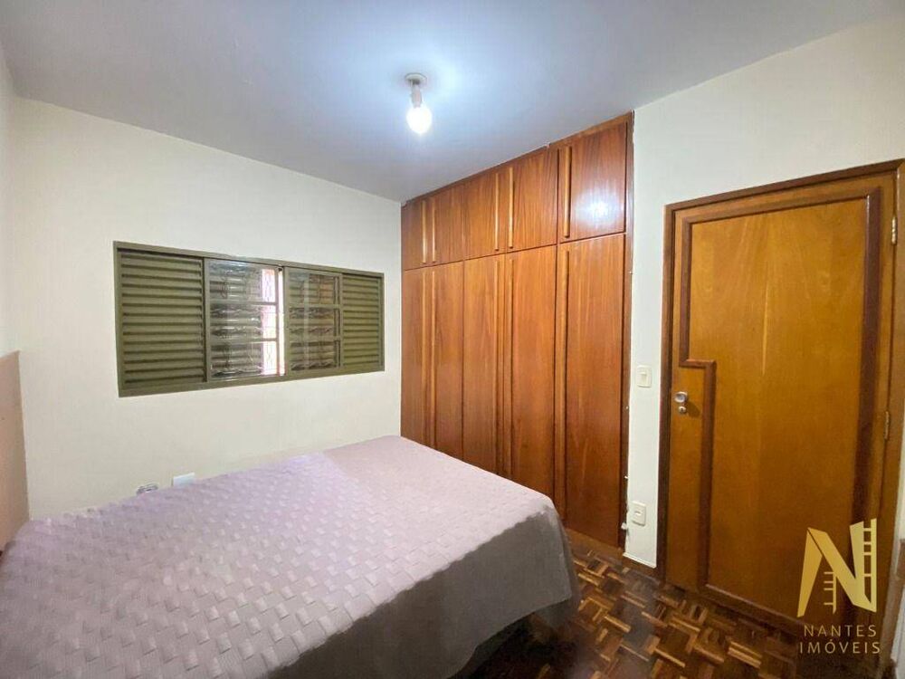 Casa, 3 quartos, 181 m² - Foto 4