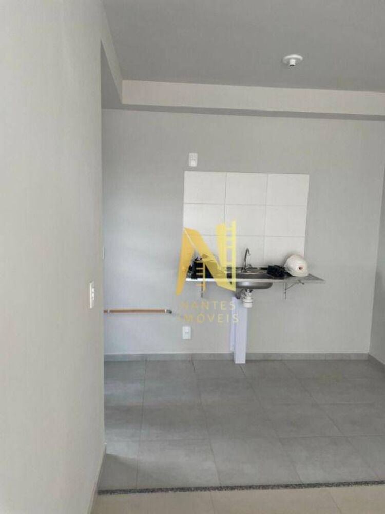 Apartamento à venda com 2 quartos, 44m² - Foto 3