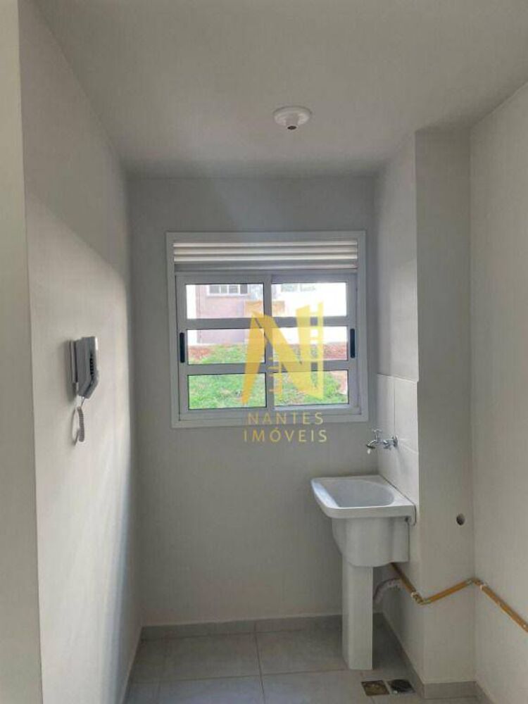 Apartamento à venda com 2 quartos, 44m² - Foto 4
