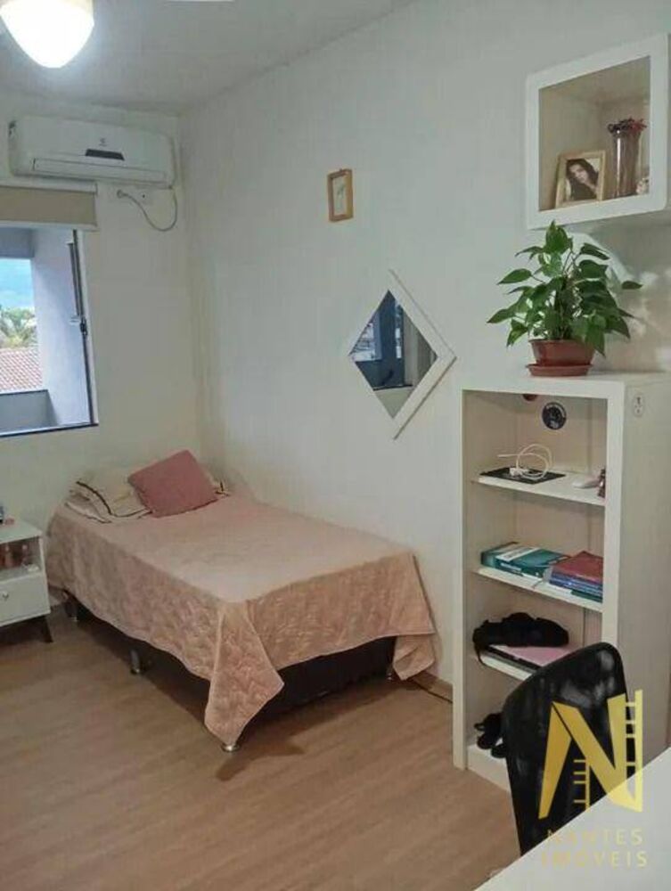 Casa, 3 quartos, 266 m² - Foto 12