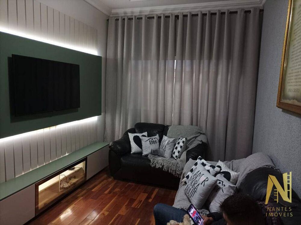 Casa, 3 quartos, 111 m² - Foto 1