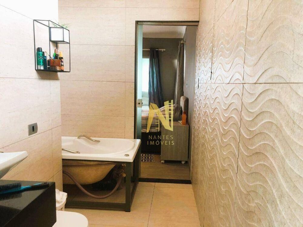 Casa, 3 quartos, 230 m² - Foto 16