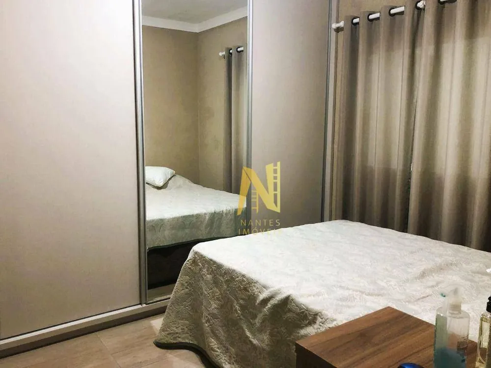 Casa, 3 quartos, 230 m² - Foto 15
