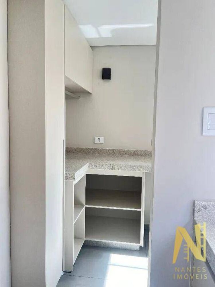 Apartamento à venda com 2 quartos, 67m² - Foto 7