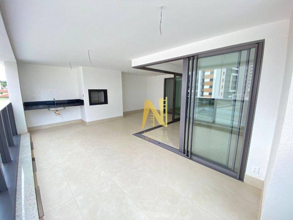 Apartamento à venda com 3 quartos, 216m² - Foto 3