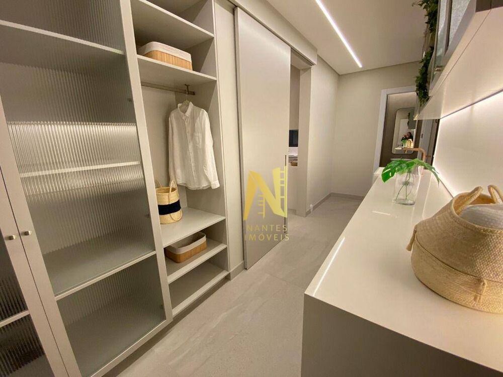 Apartamento à venda com 4 quartos, 340m² - Foto 13