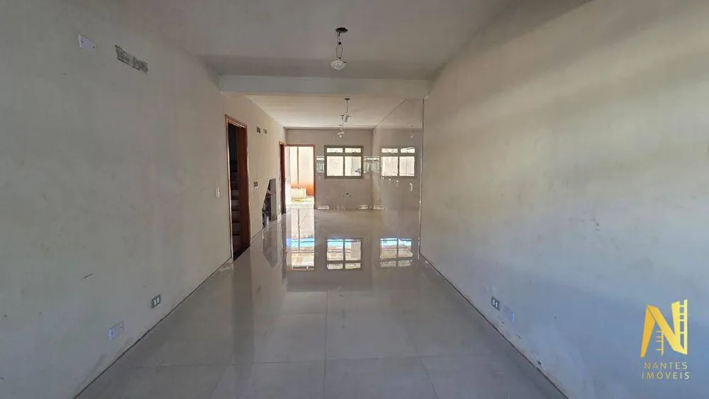 Casa, 4 quartos, 205 m² - Foto 1
