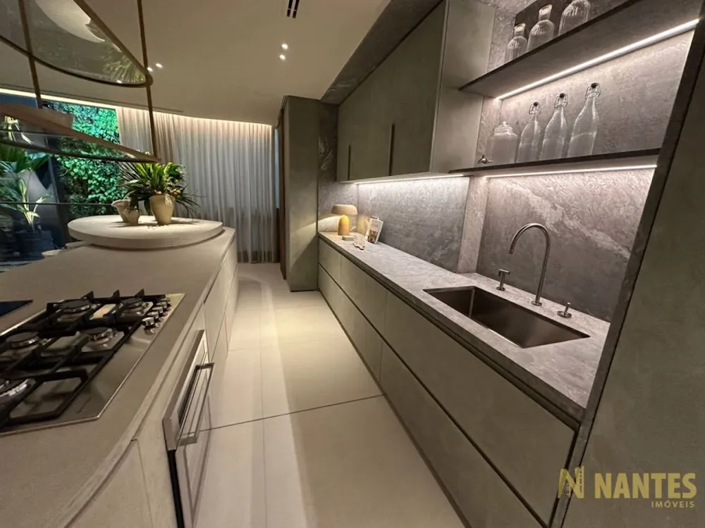 Apartamento, 3 quartos, 179 m² - Foto 2