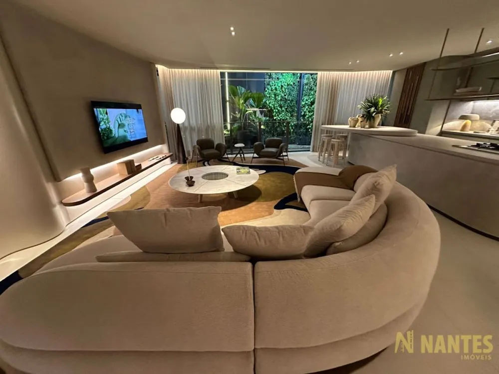 Apartamento, 3 quartos, 179 m² - Foto 1