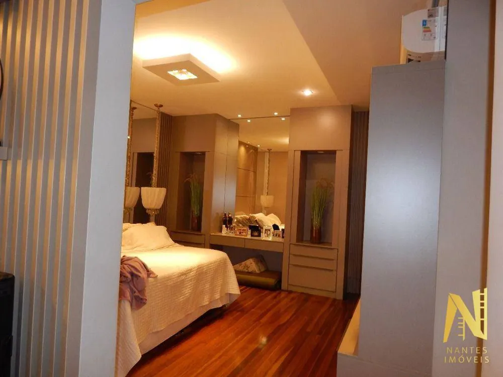 Casa, 3 quartos, 300 m² - Foto 14