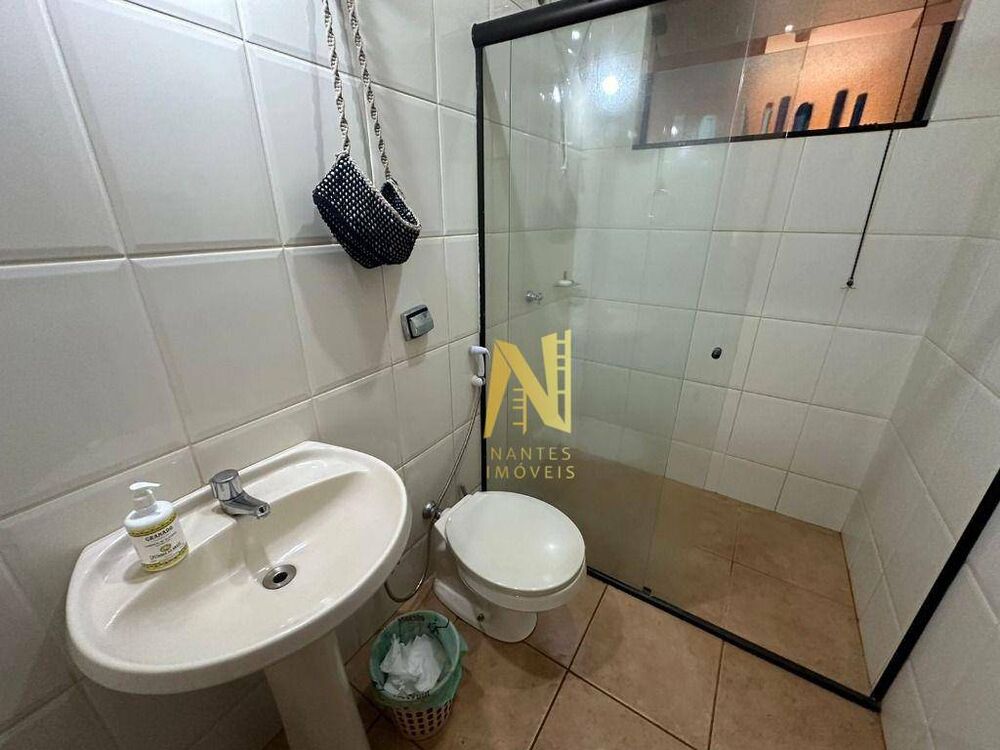 Chácara à venda com 2 quartos, 272m² - Foto 16