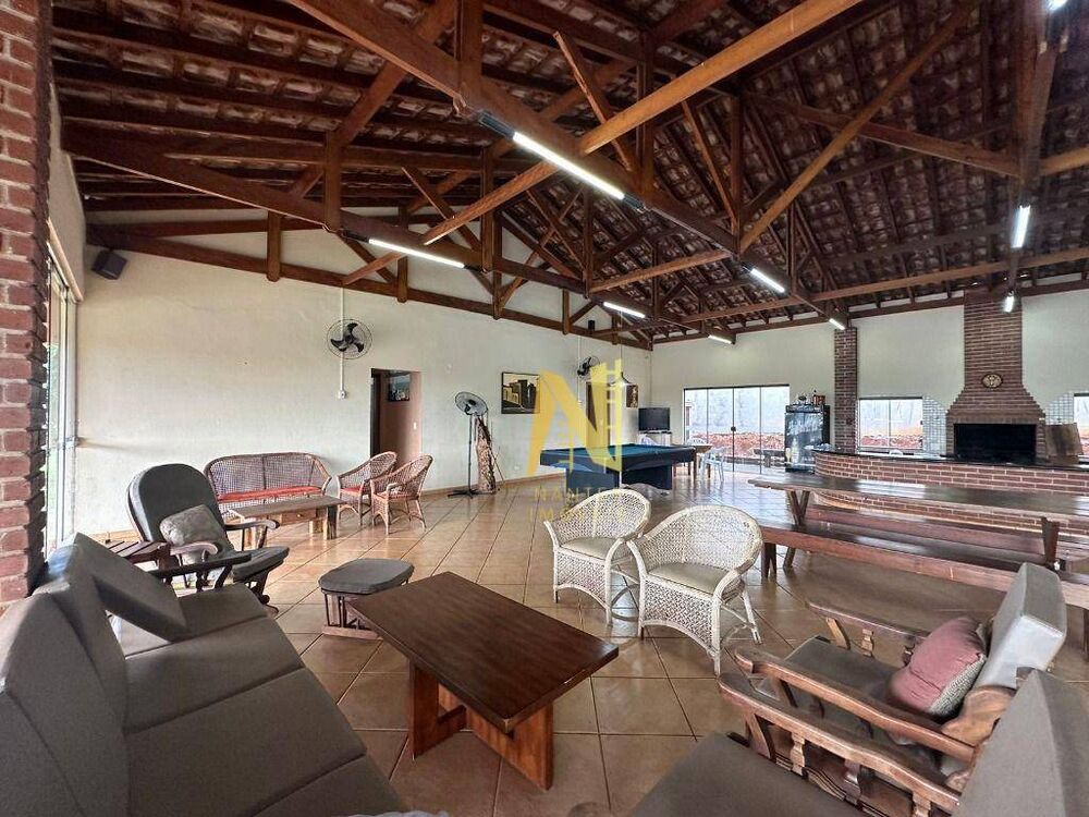 Chácara à venda com 2 quartos, 272m² - Foto 9