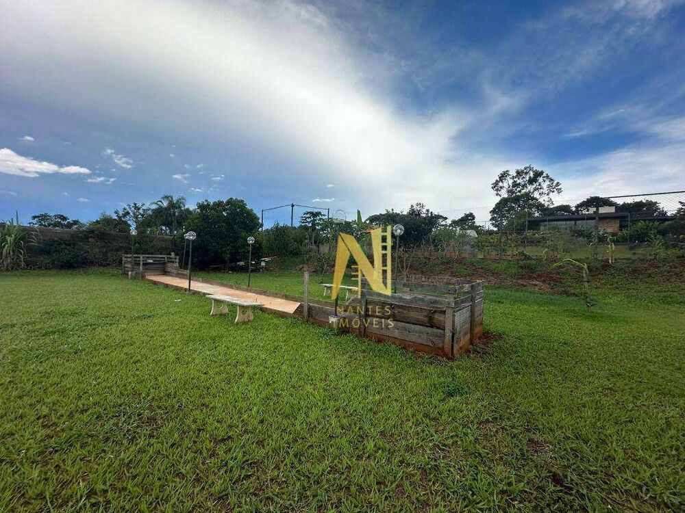 Chácara à venda com 2 quartos, 272m² - Foto 7