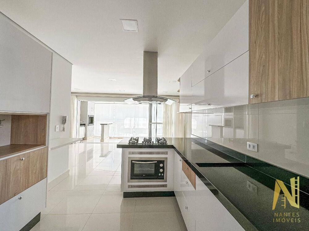 Apartamento, 3 quartos, 122 m² - Foto 1