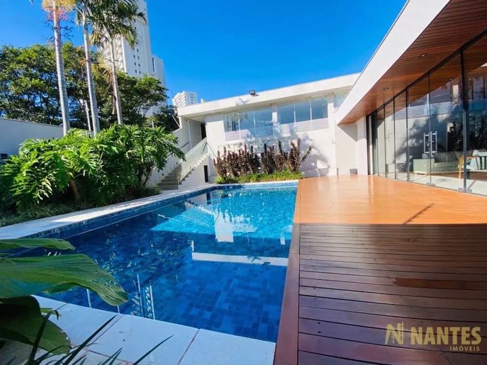 Casa, 3 quartos, 300 m² - Foto 2