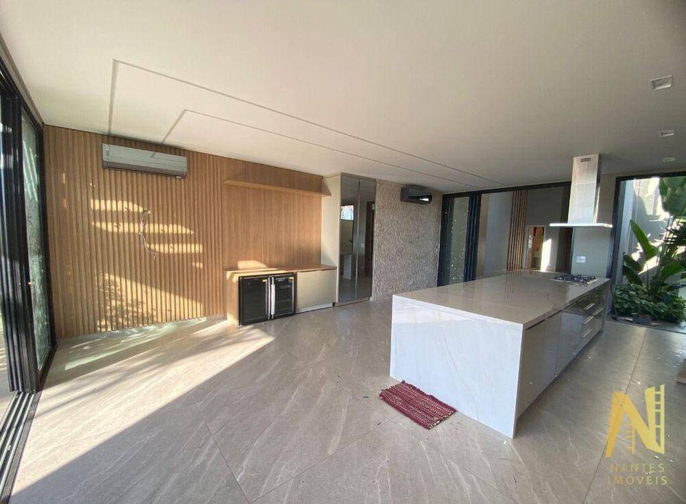 Casa, 3 quartos, 300 m² - Foto 2