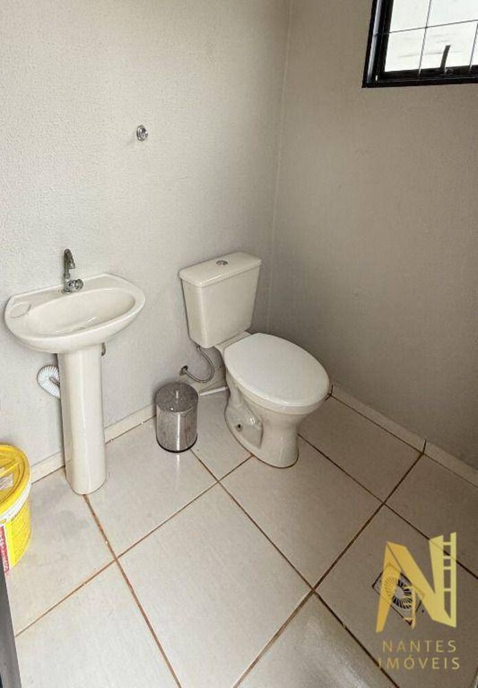 Casa à venda com 3 quartos, 141m² - Foto 3