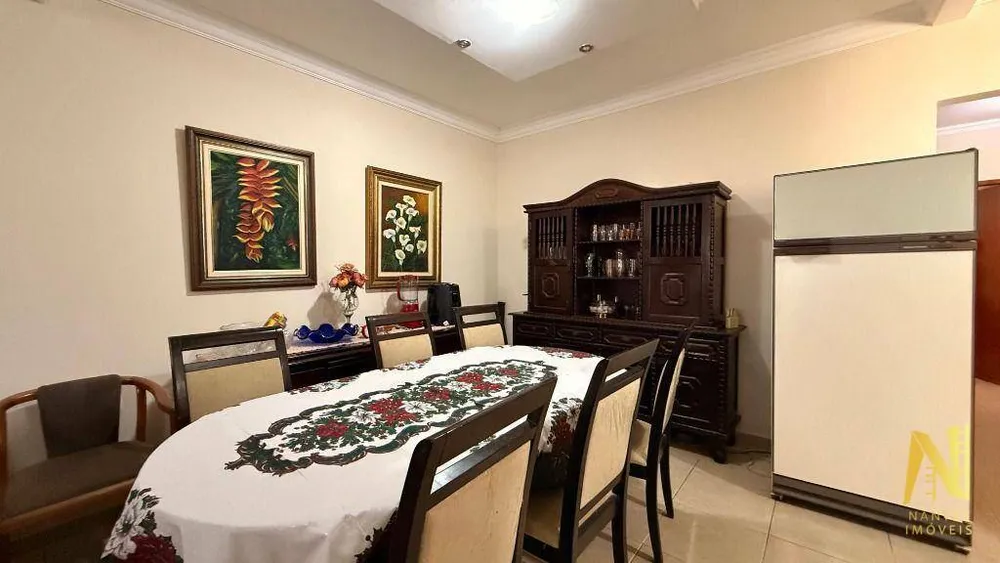 Casa, 5 quartos, 158 m² - Foto 3